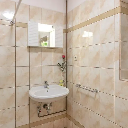Sergio 1499 Apartment *